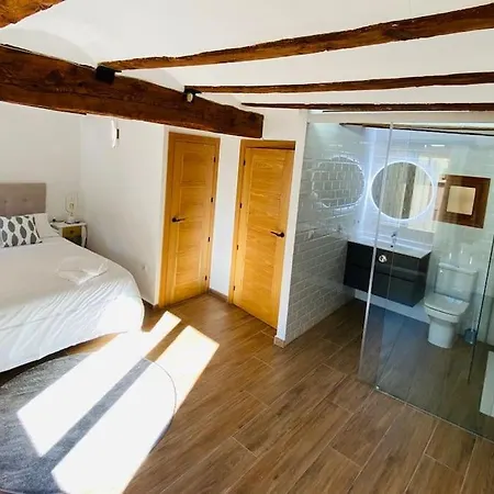 Sol Casa Con Cueva Privada Y Vistas A La Iglesia Holiday home Requena