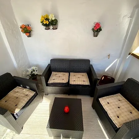 Sol Casa Con Cueva Privada Y Vistas A La Iglesia Holiday home *