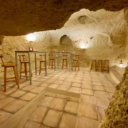 Sol Casa Con Cueva Privada Y Vistas A La Iglesia Holiday home